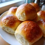Greek Yogurt Dinner Rolls (Soft & Fluffy)